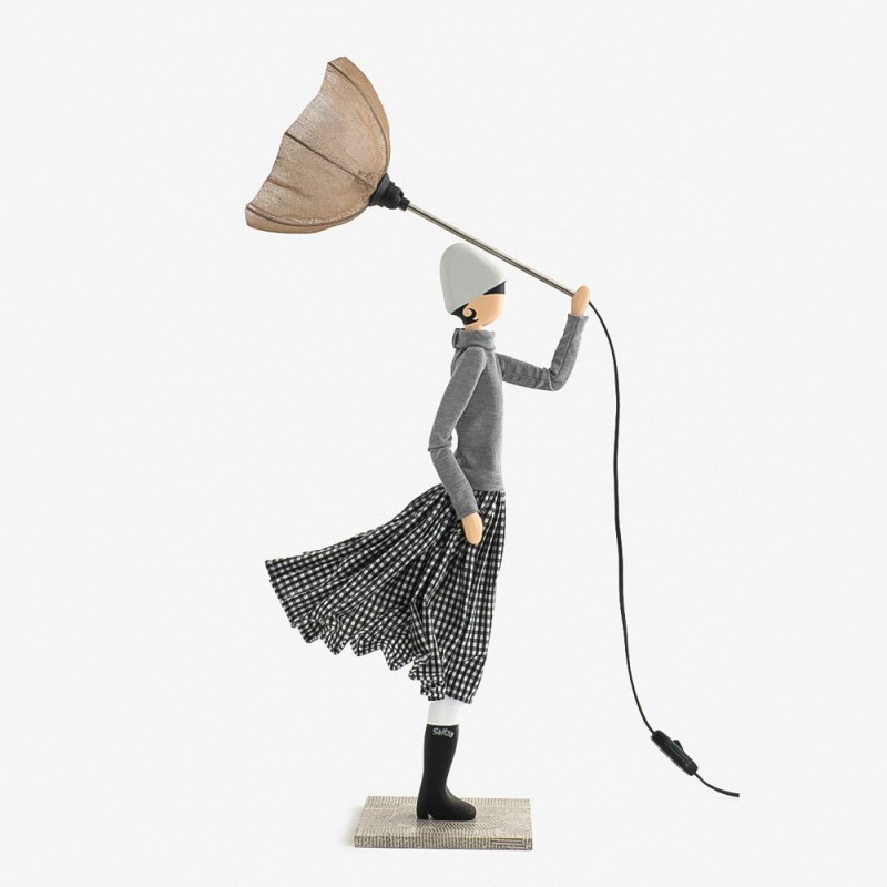 Iro little girl table lamp - product image.